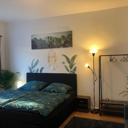 Gruene Oase Mit Balkon I Eg Appartement Duisburg Buitenkant foto