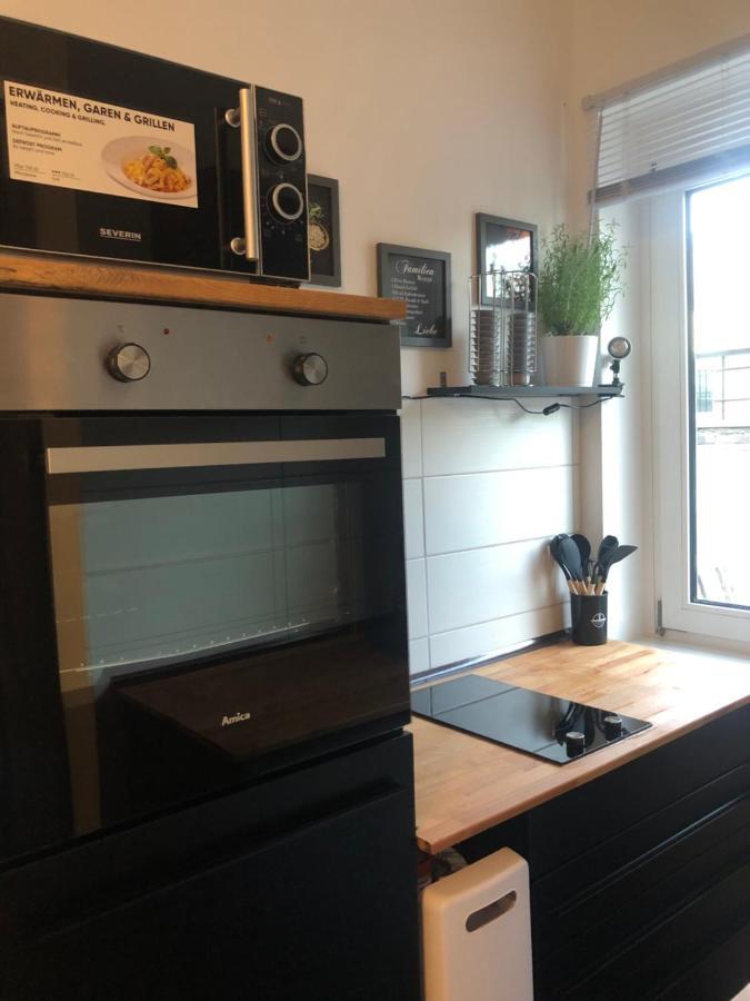 Gruene Oase Mit Balkon I Eg Appartement Duisburg Buitenkant foto