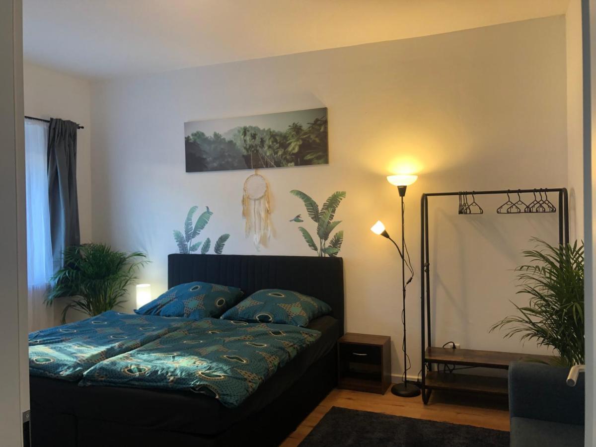 Gruene Oase Mit Balkon I Eg Appartement Duisburg Buitenkant foto